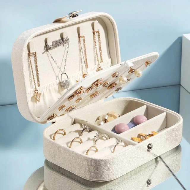 Stylish Portable Jewelry Organizer Box